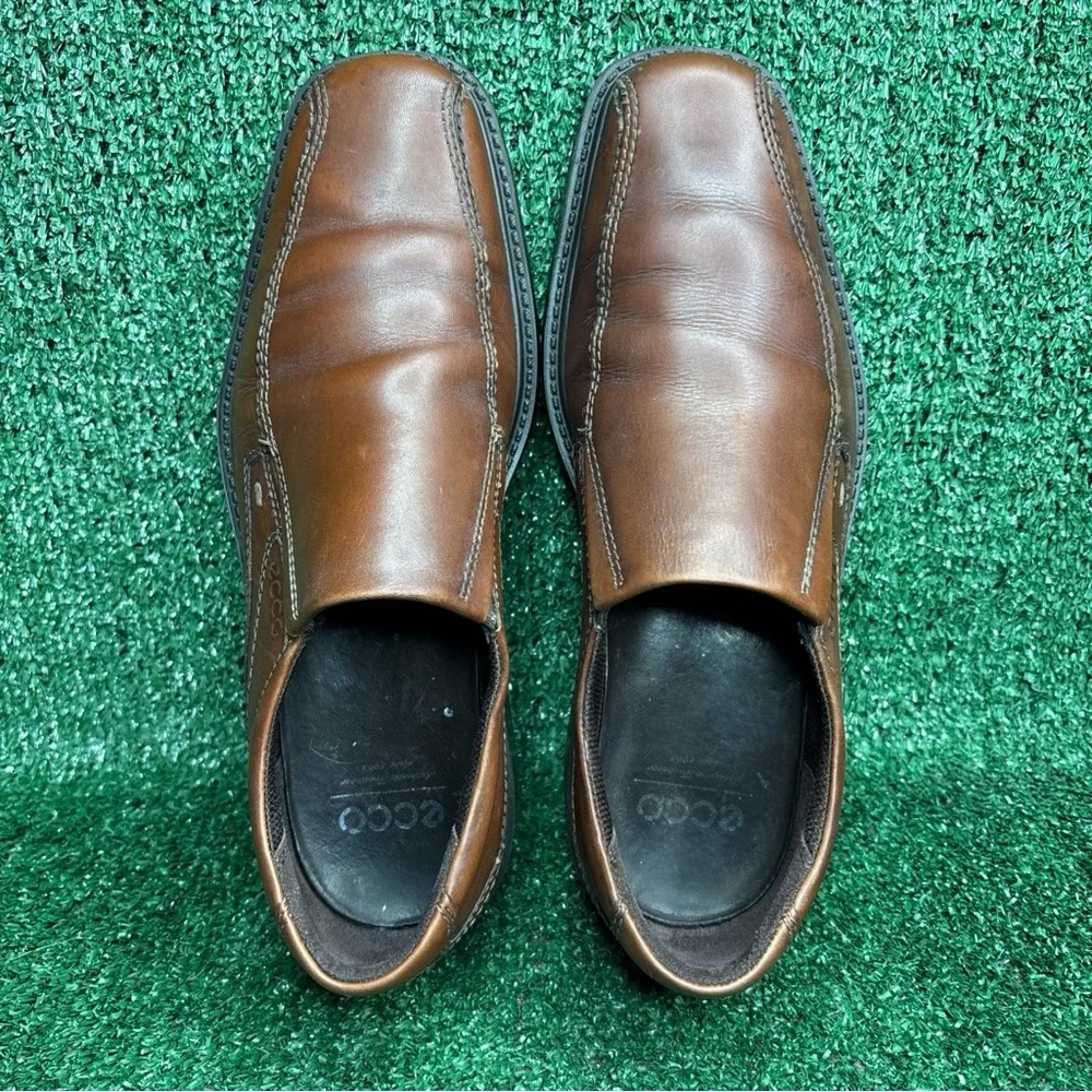 ECCO Men's Helsinki Slip-On‎ Bicycle Toe Brown Leather Shoes US 8 / EU 42